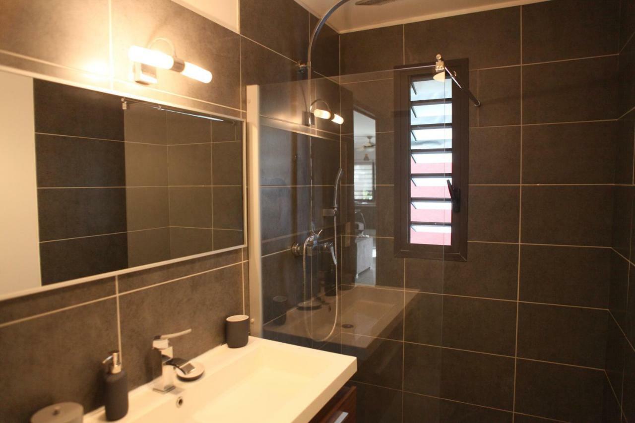 100 Rue Suffren Apartment Saint Pierre Bagian luar foto