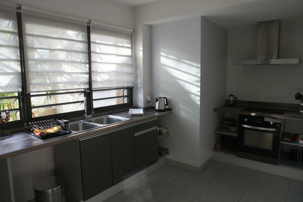 100 Rue Suffren Apartment Saint Pierre Bagian luar foto