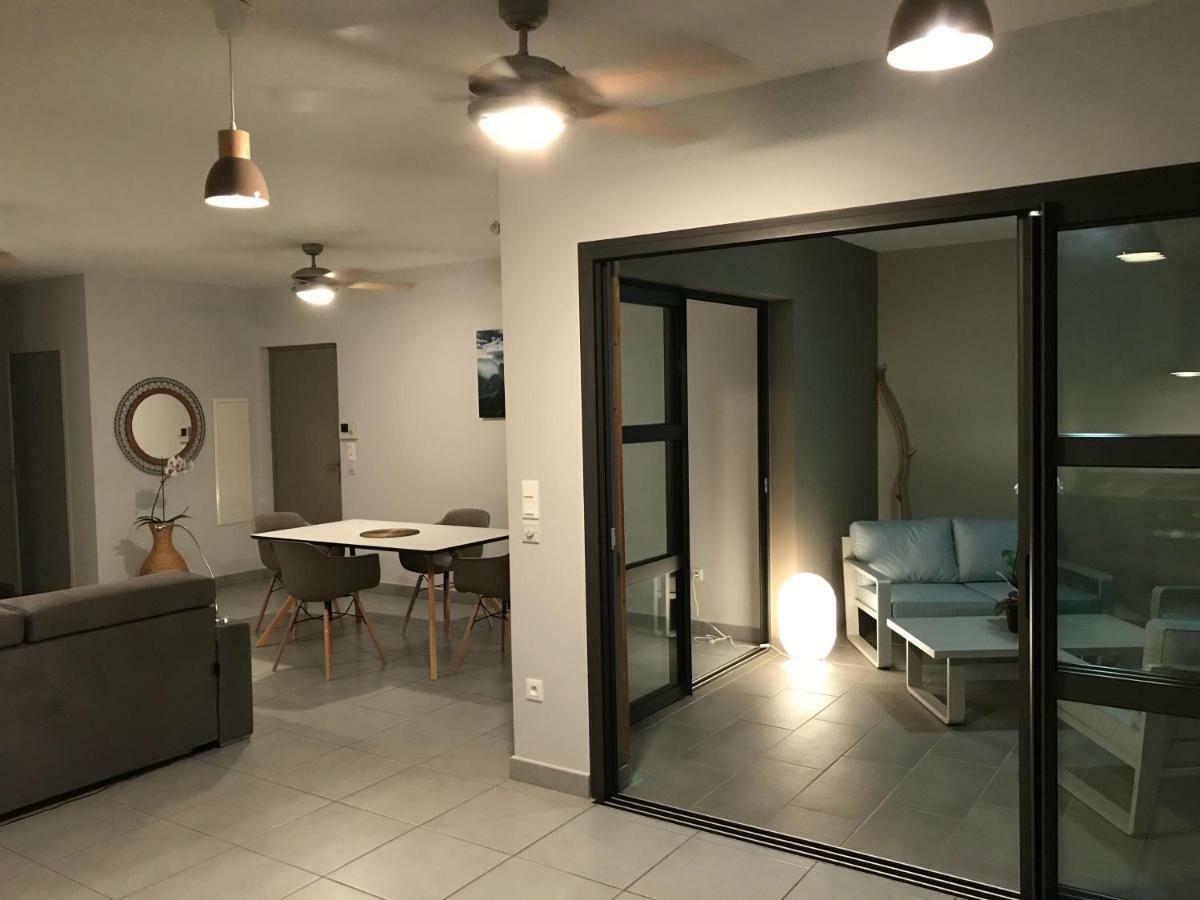 100 Rue Suffren Apartment Saint Pierre Bagian luar foto